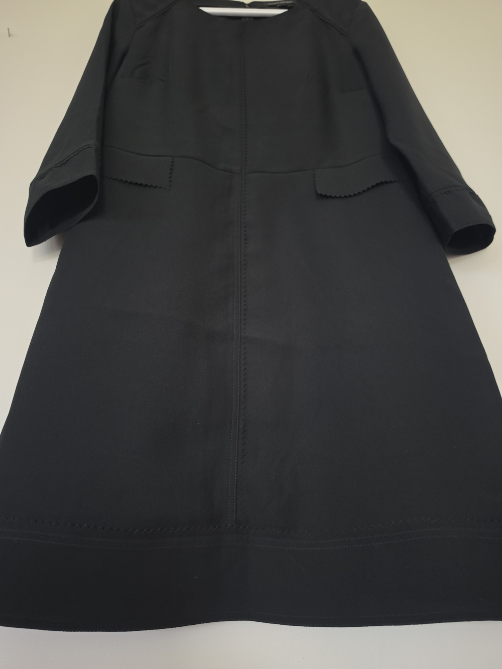 Banana Republic Black 3/4 Sleeve Shift Dress Size 10 Womens Medium. - Picture 4 of 6